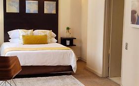 Mapungubwe Pop Champagne Hotel Apartments
